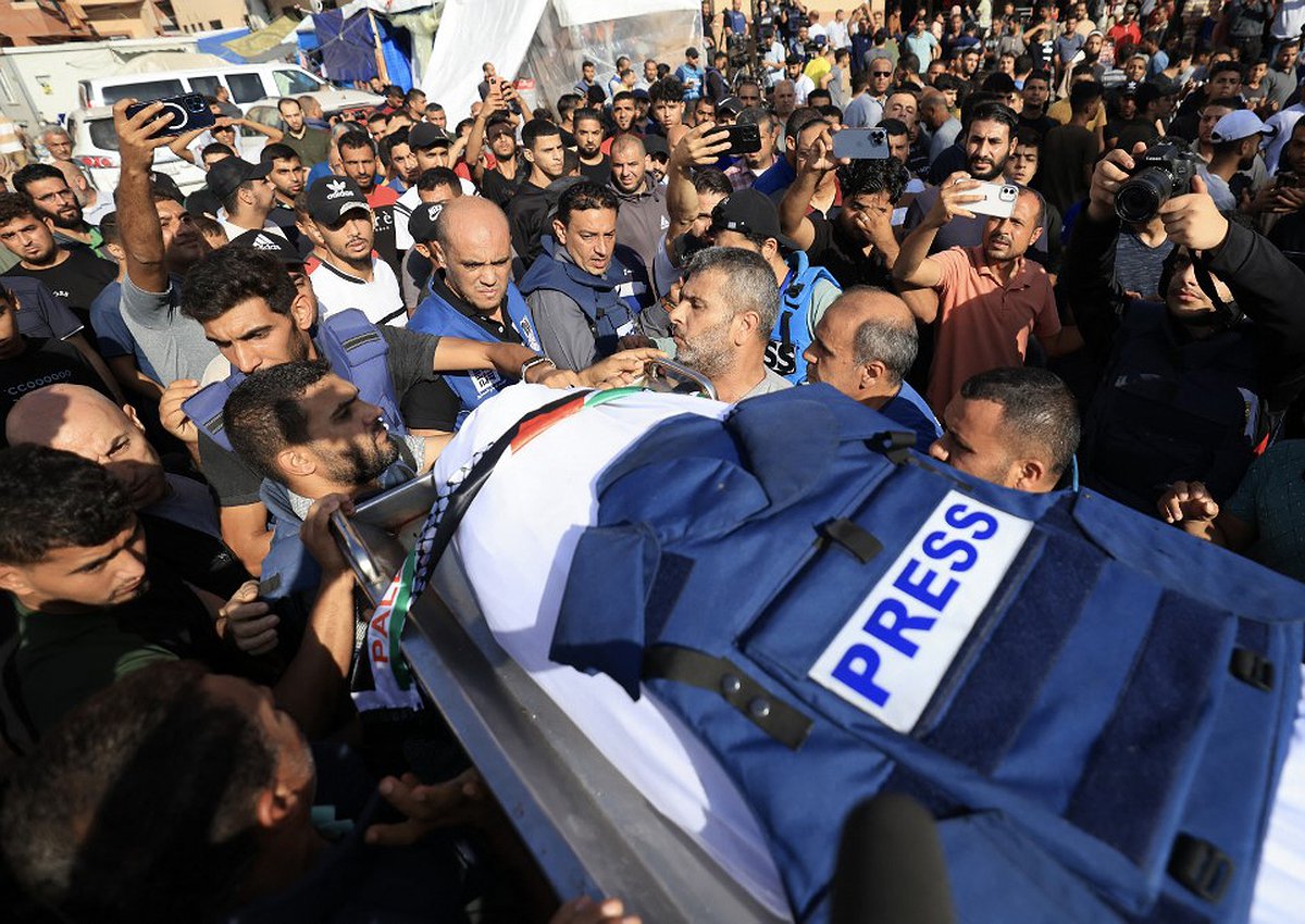 Unprecedented journalist death toll in Israel-Gaza war
